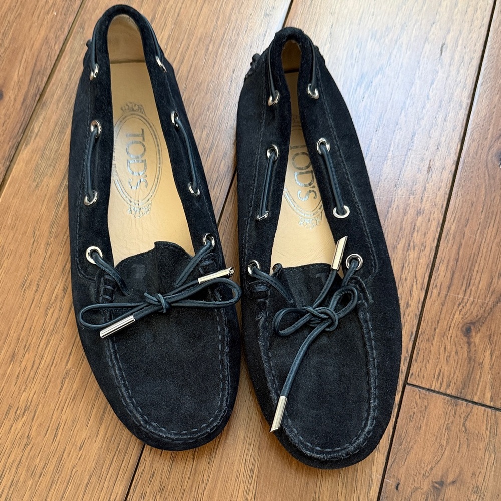 Tod's Black Suede Moccasin Driving Shoes